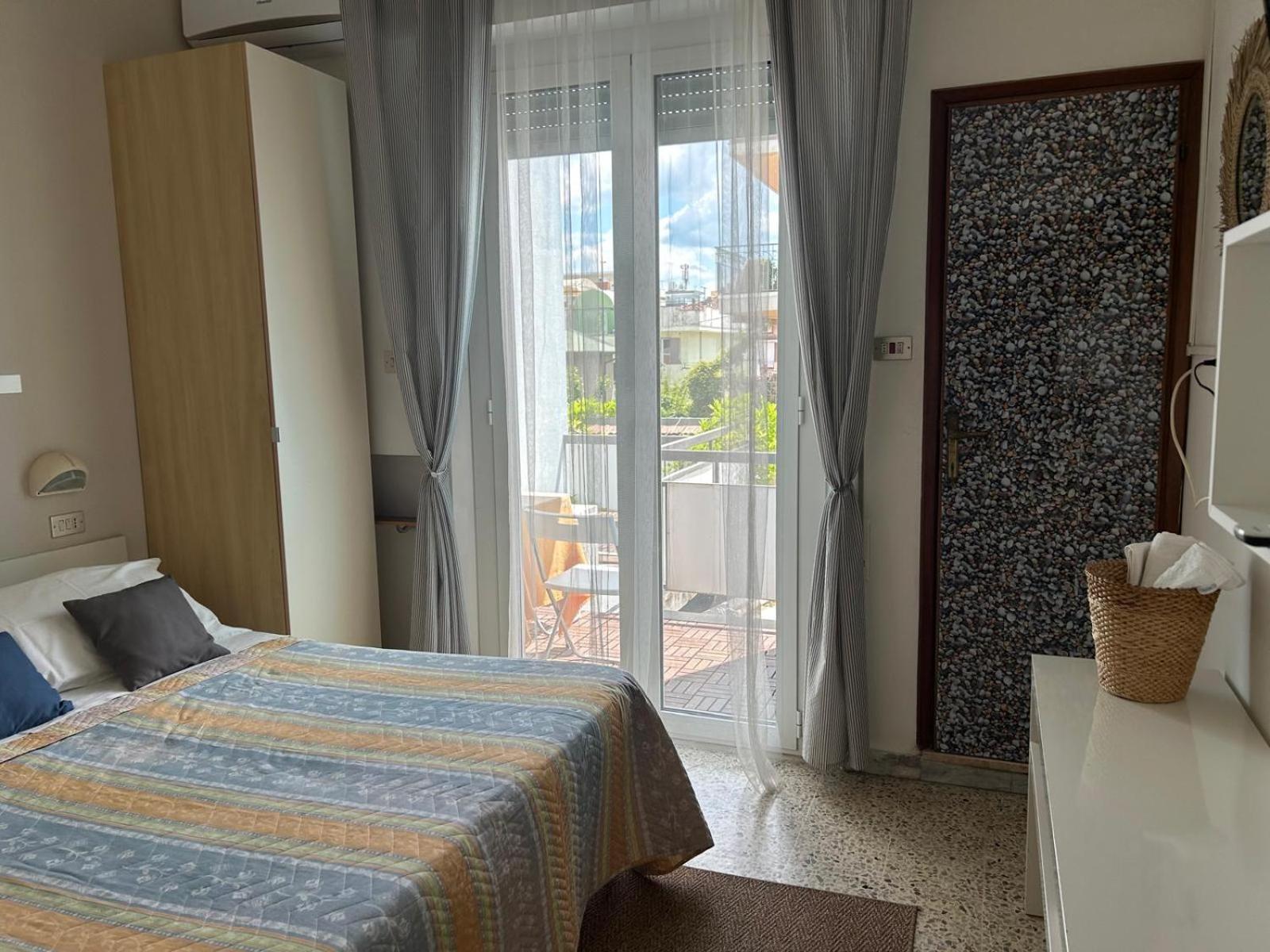 Bed And Breakfast Villa Giovanna Rimini Exterior photo